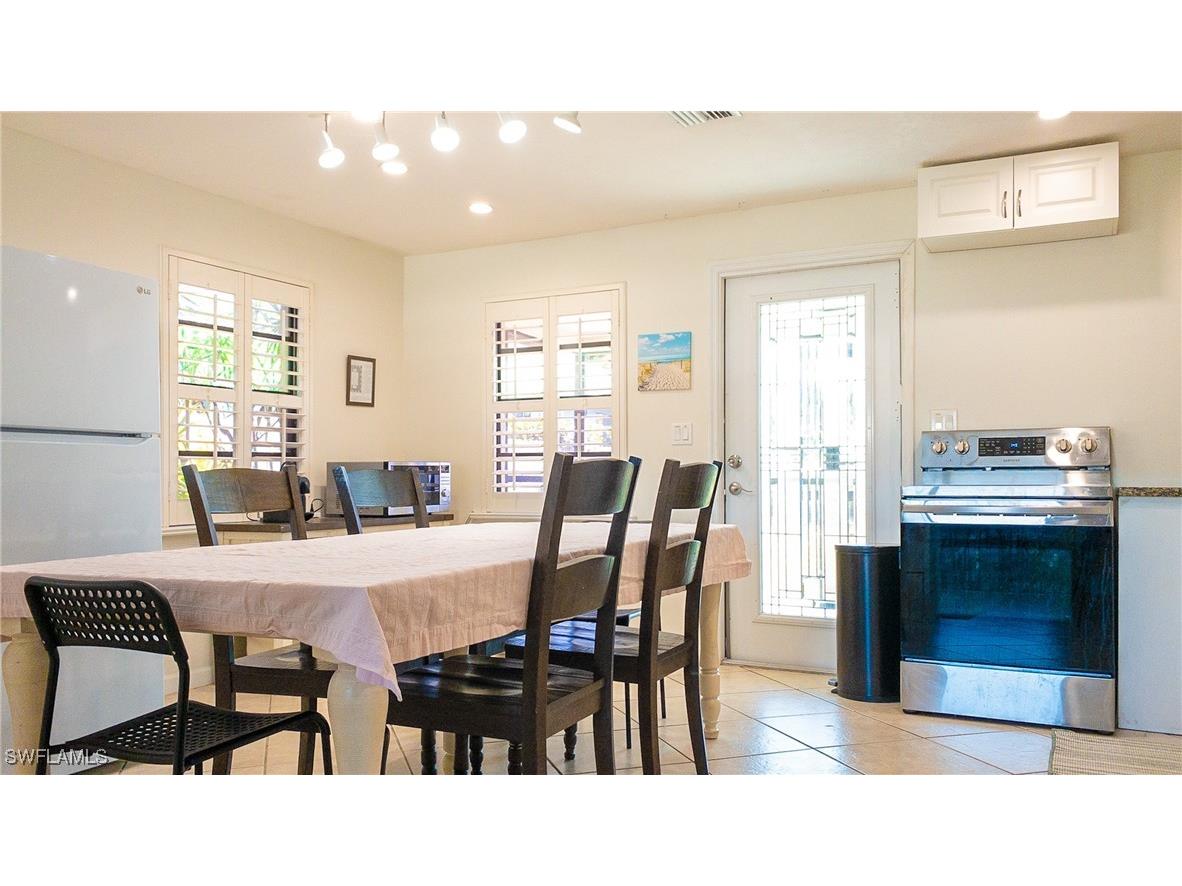 814 109th Avenue N Naples FL 34108 226005081 image11