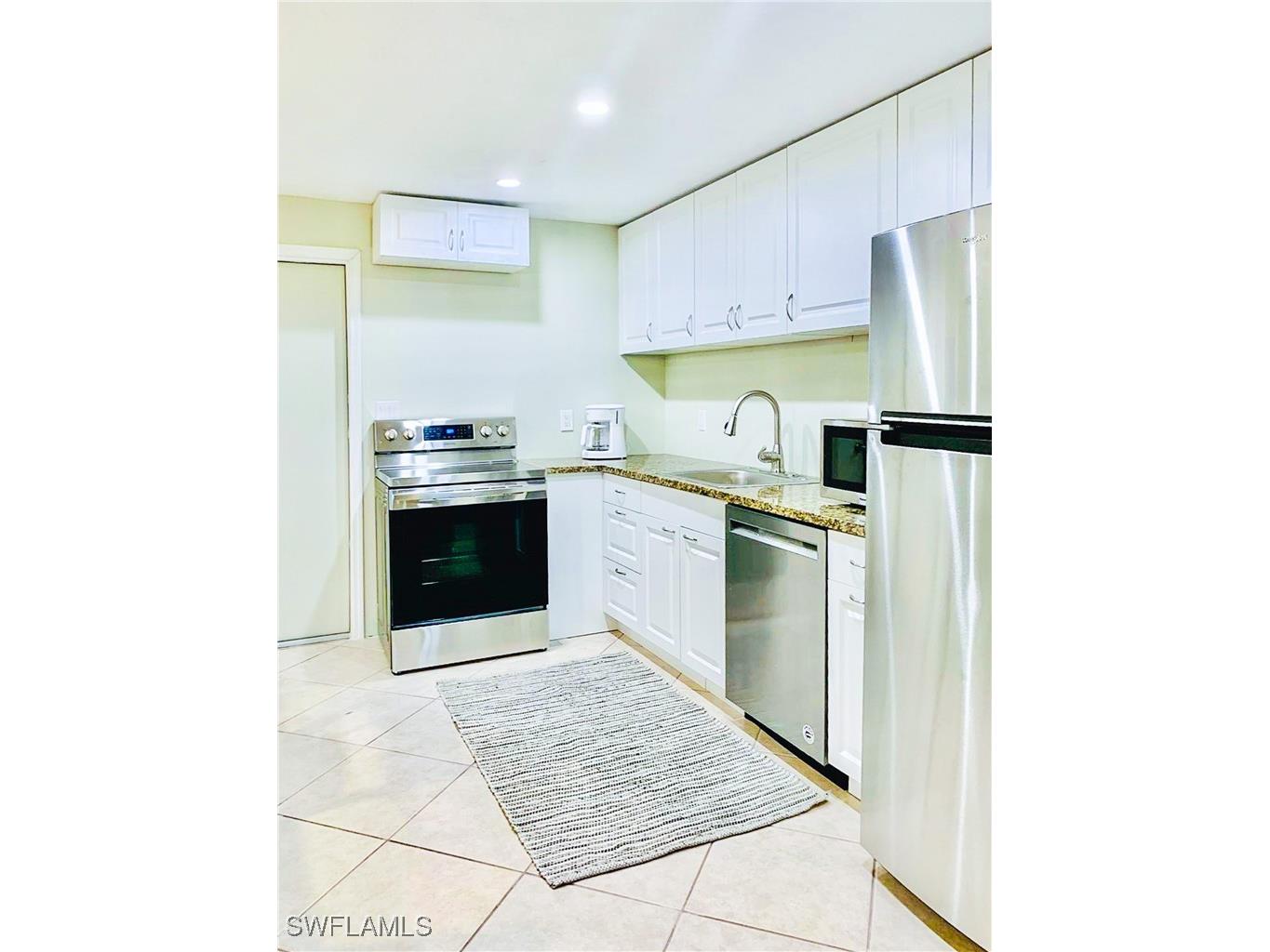 814 109th Avenue N Naples FL 34108 226005081 image12
