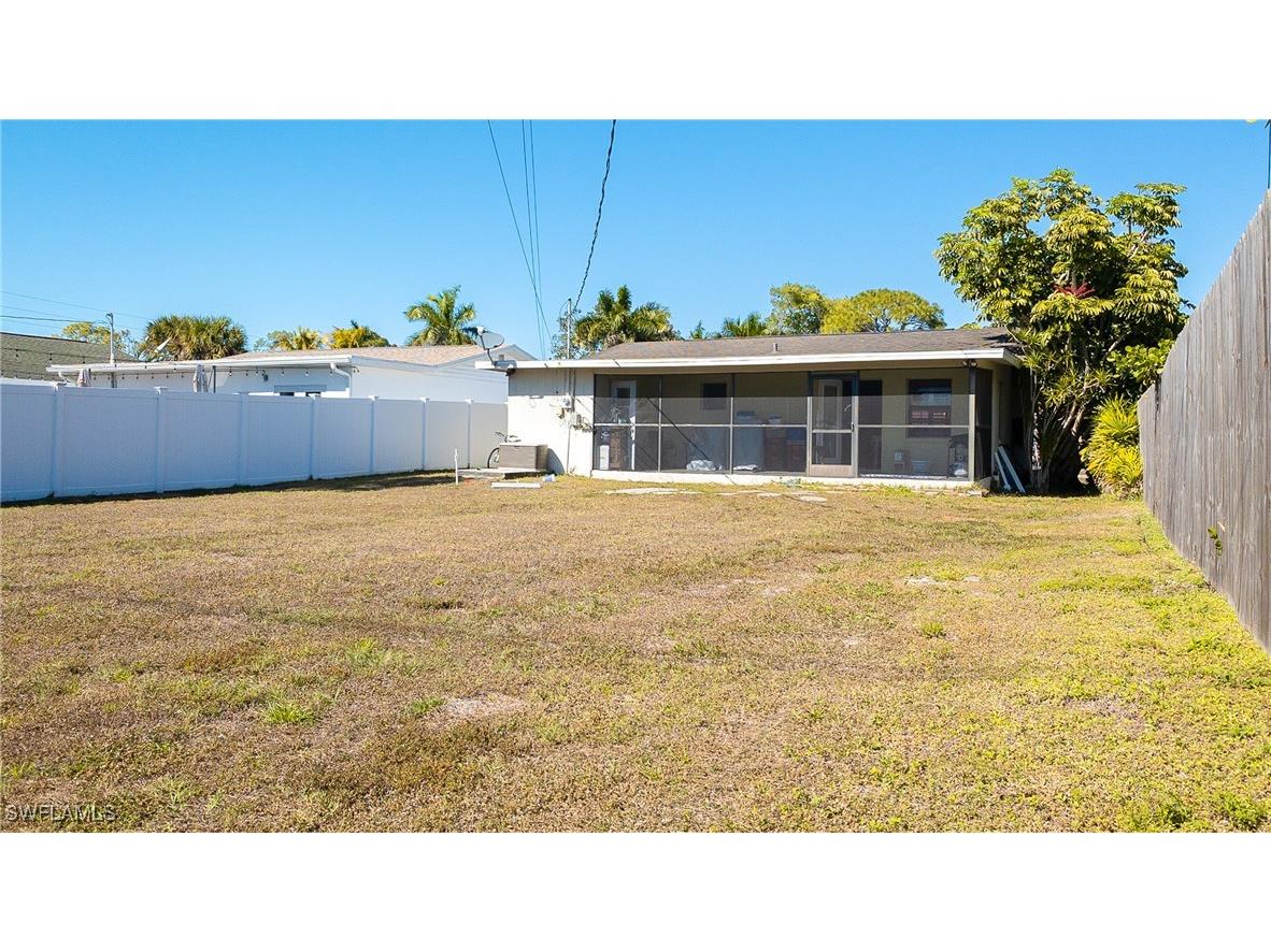 814 109th Avenue N Naples FL 34108 226005081 image34