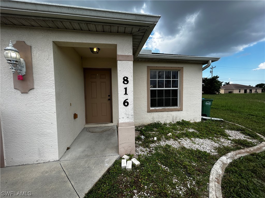 814-816 Gleason Parkway Cape Coral FL 33914 223049003 image1