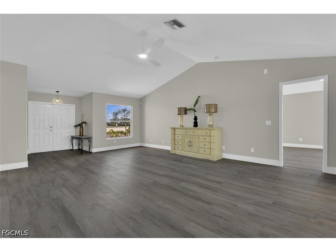 814 NW 11th Place Cape Coral FL 33993 2026015091 image12