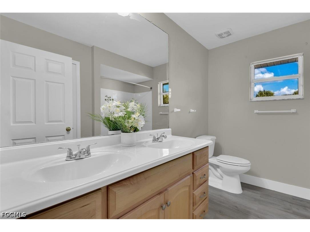 814 NW 11th Place Cape Coral FL 33993 2026015091 image21