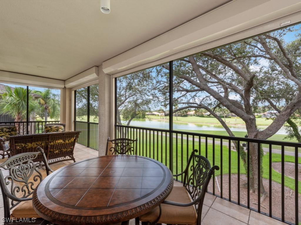 814 Regency Reserve Circle #703 Naples FL 34119 223053255 image1