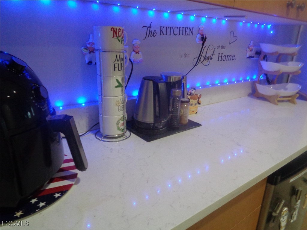 814 Rocaille Avenue Fort Myers FL 33913 2025013993 image25