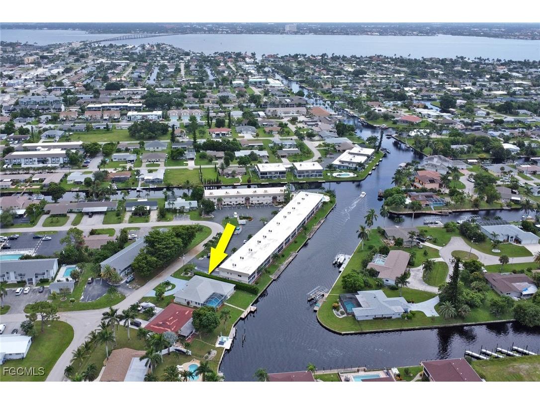 814 Victoria Drive Cape Coral FL 33904 2025006179 image11