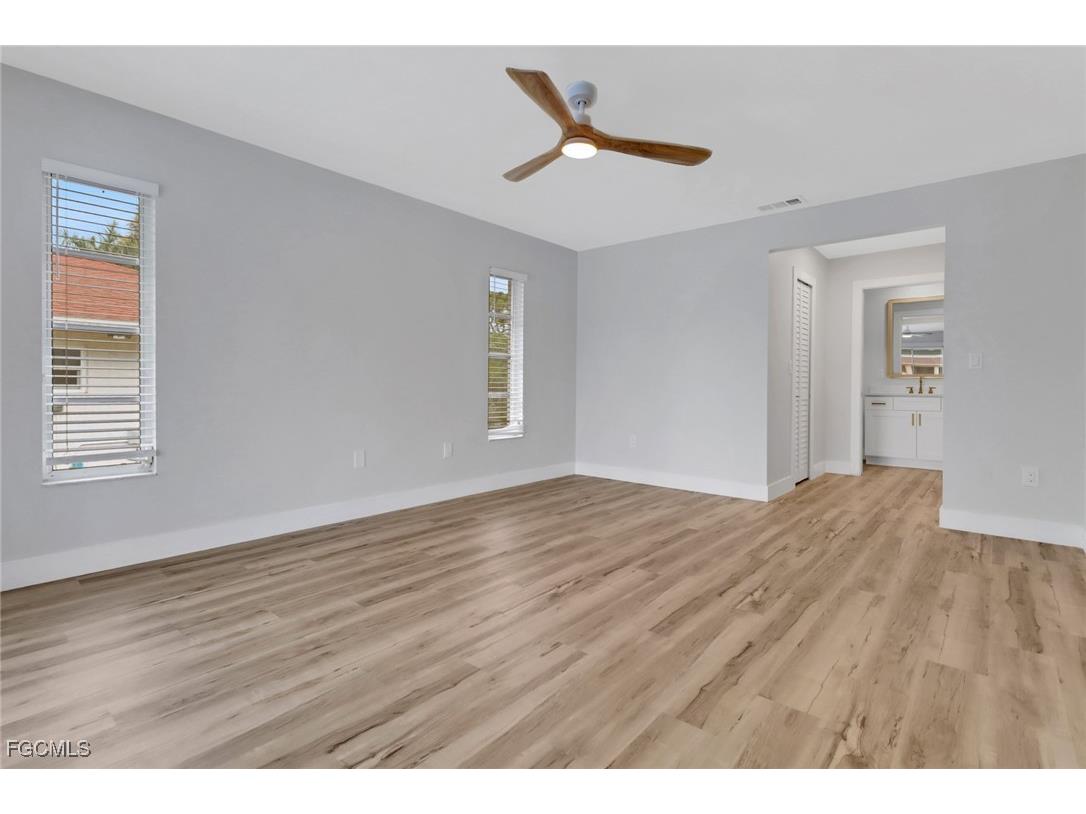 814 Victoria Drive Cape Coral FL 33904 2025006179 image13