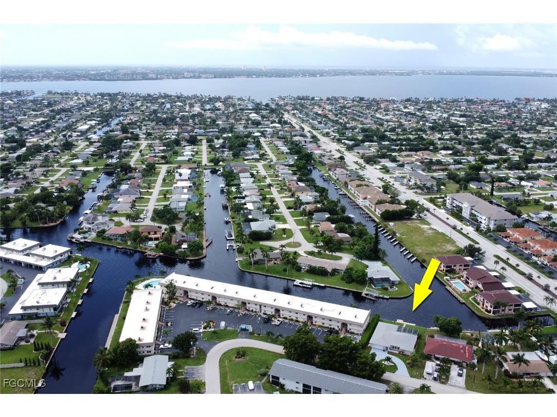 814 Victoria Drive Cape Coral FL 33904 2025006179 image23