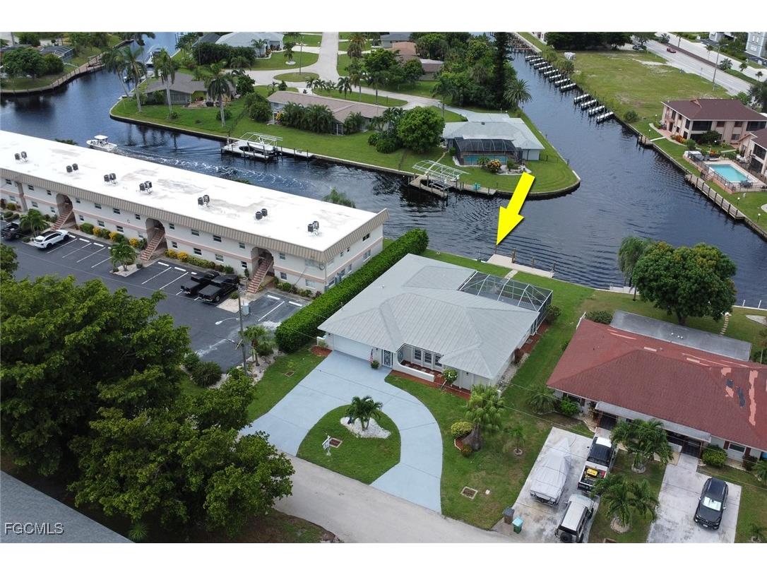 814 Victoria Drive Cape Coral FL 33904 2025006179 image40