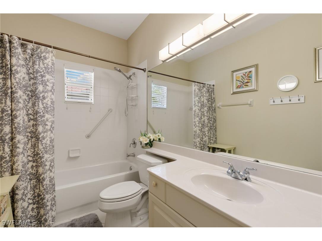 8140 Chancel Court #2 Naples FL 34104 226010863 image18