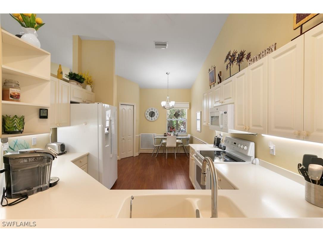 8140 Chancel Court #2 Naples FL 34104 226010863 image6