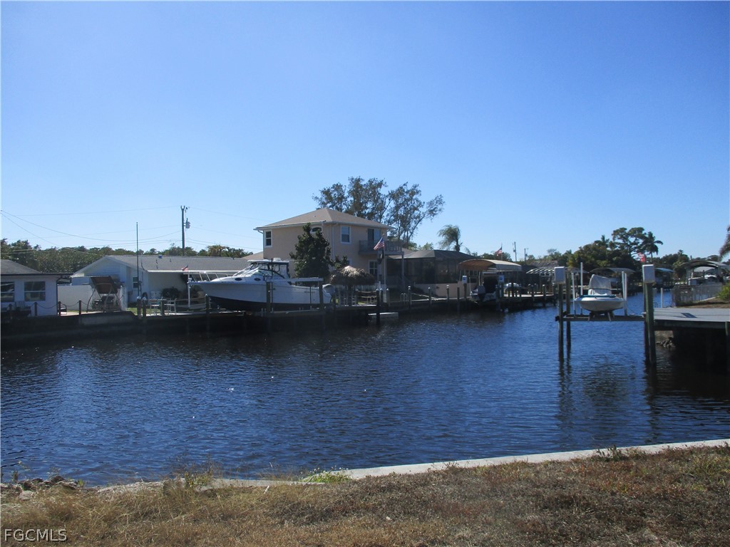 8140 Cleaves Road North Fort Myers FL 33903 2026007403 image3