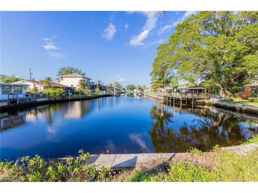 8140 Cleaves Road North Fort Myers FL 33903 2026007403 image30