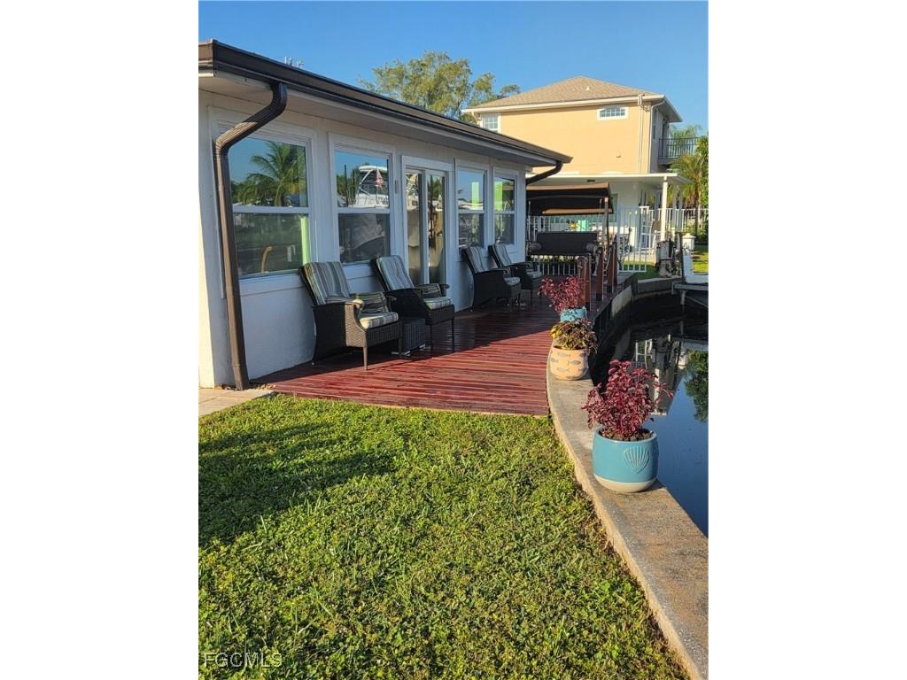 8141 Cleaves Road North Fort Myers FL 33903 2025016381 image25