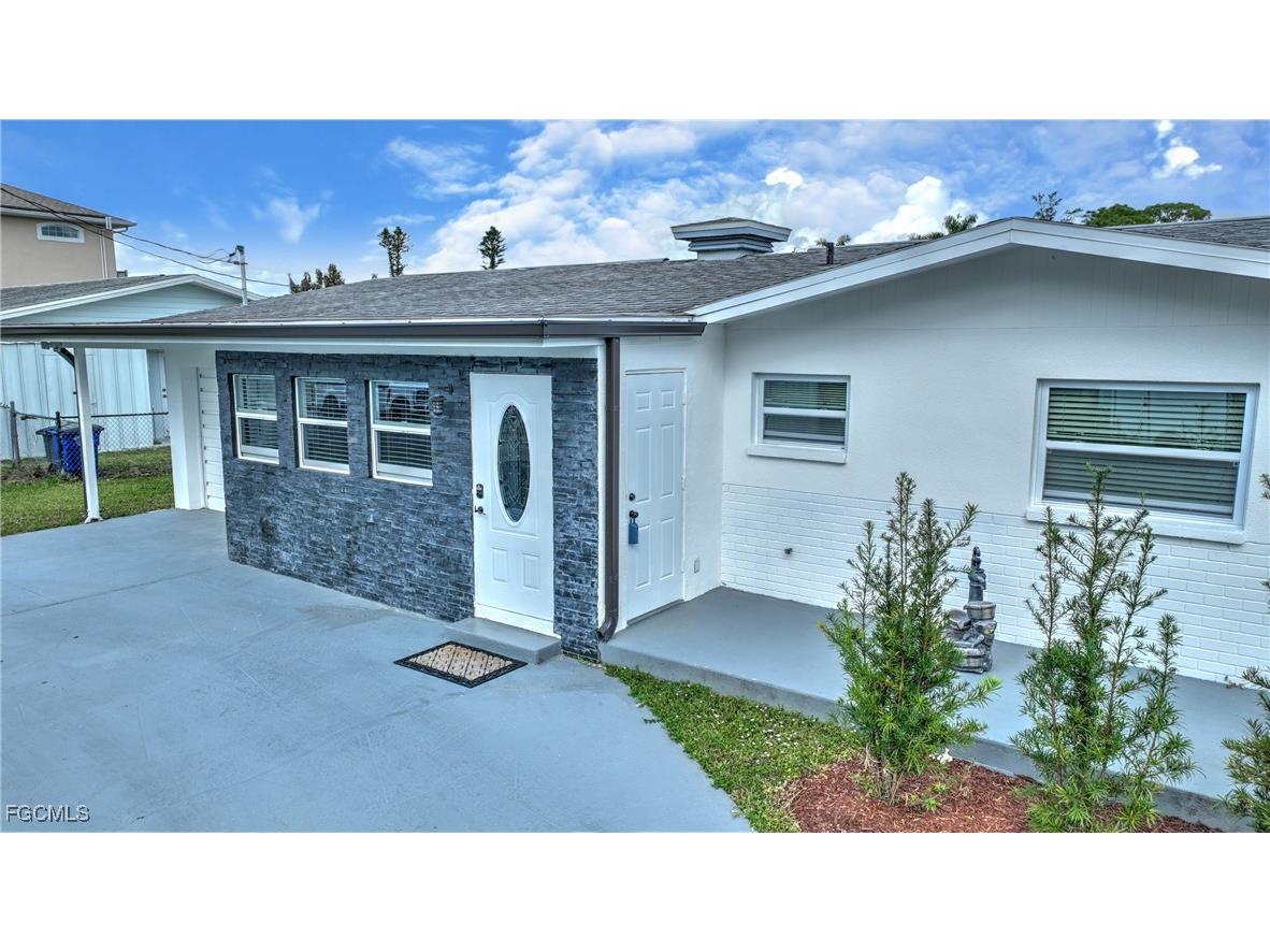 8141 Cleaves Road North Fort Myers FL 33903 2025016381 image33