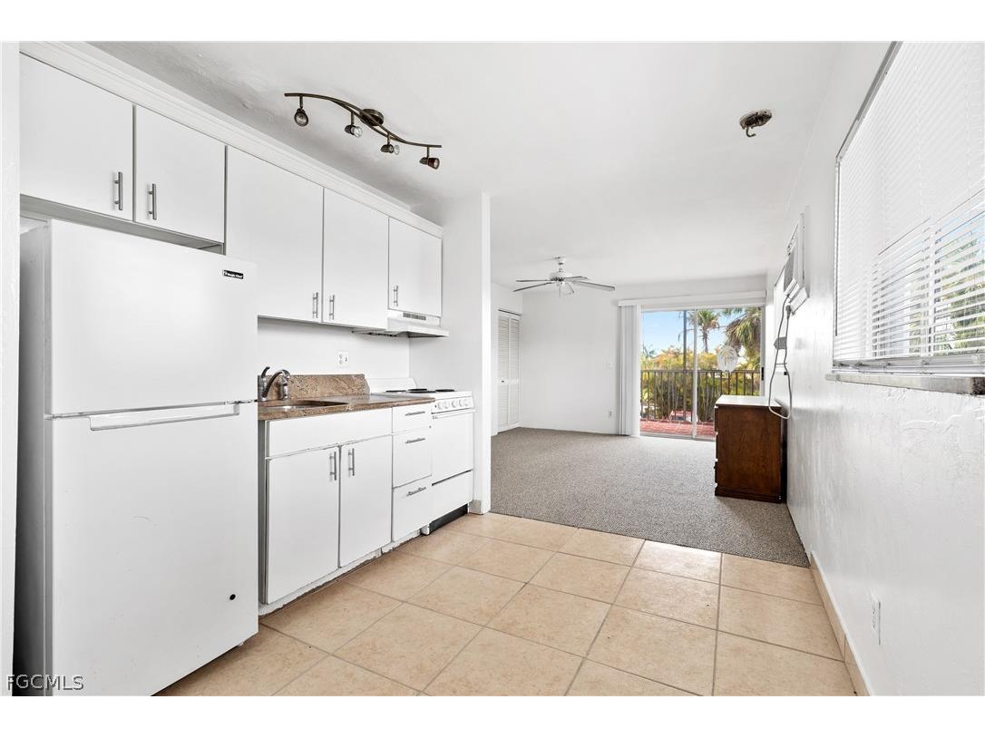 8141 Country Road #202 Fort Myers FL 33919 2026010457 image14
