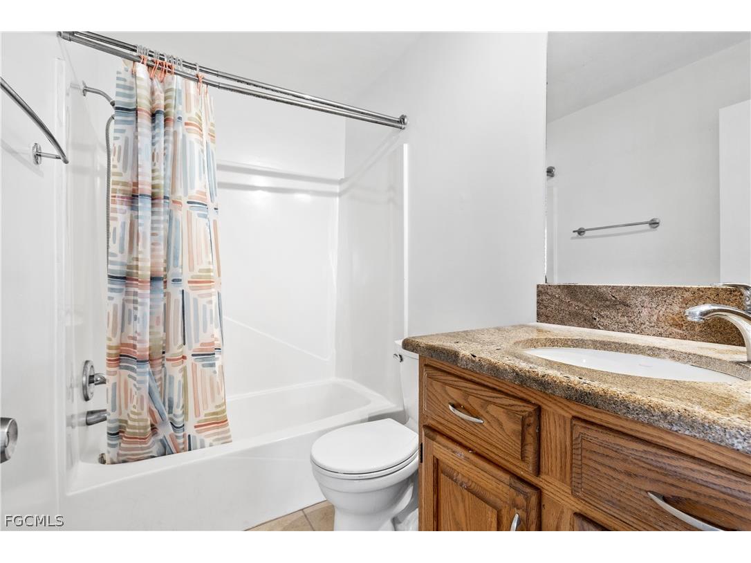 8141 Country Road #202 Fort Myers FL 33919 2026010457 image18