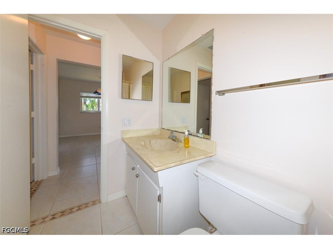 8141 Country Road #203 Fort Myers FL 33919 2026020443 image19