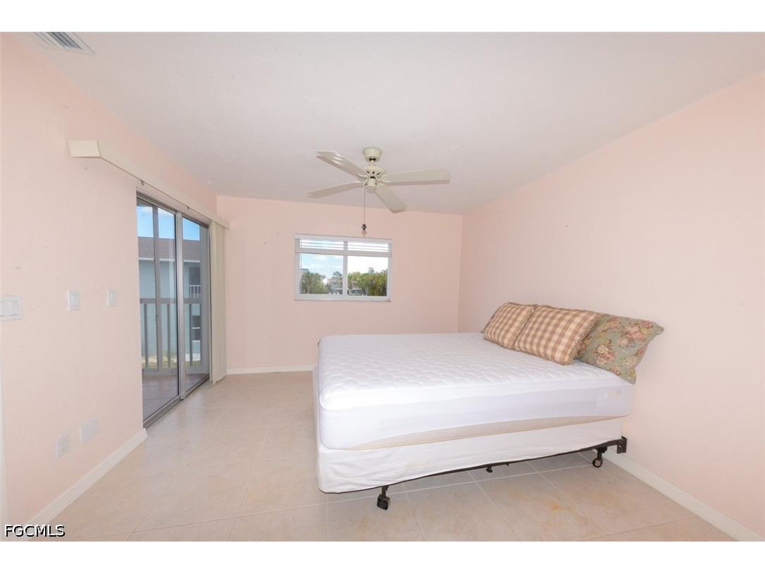 8141 Country Road #203 Fort Myers FL 33919 2026020443 image22