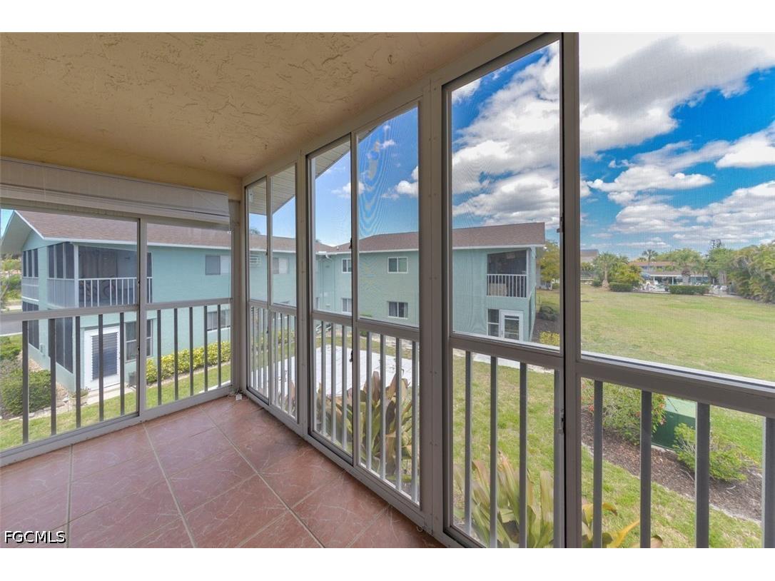 8141 Country Road #203 Fort Myers FL 33919 2026020443 image27