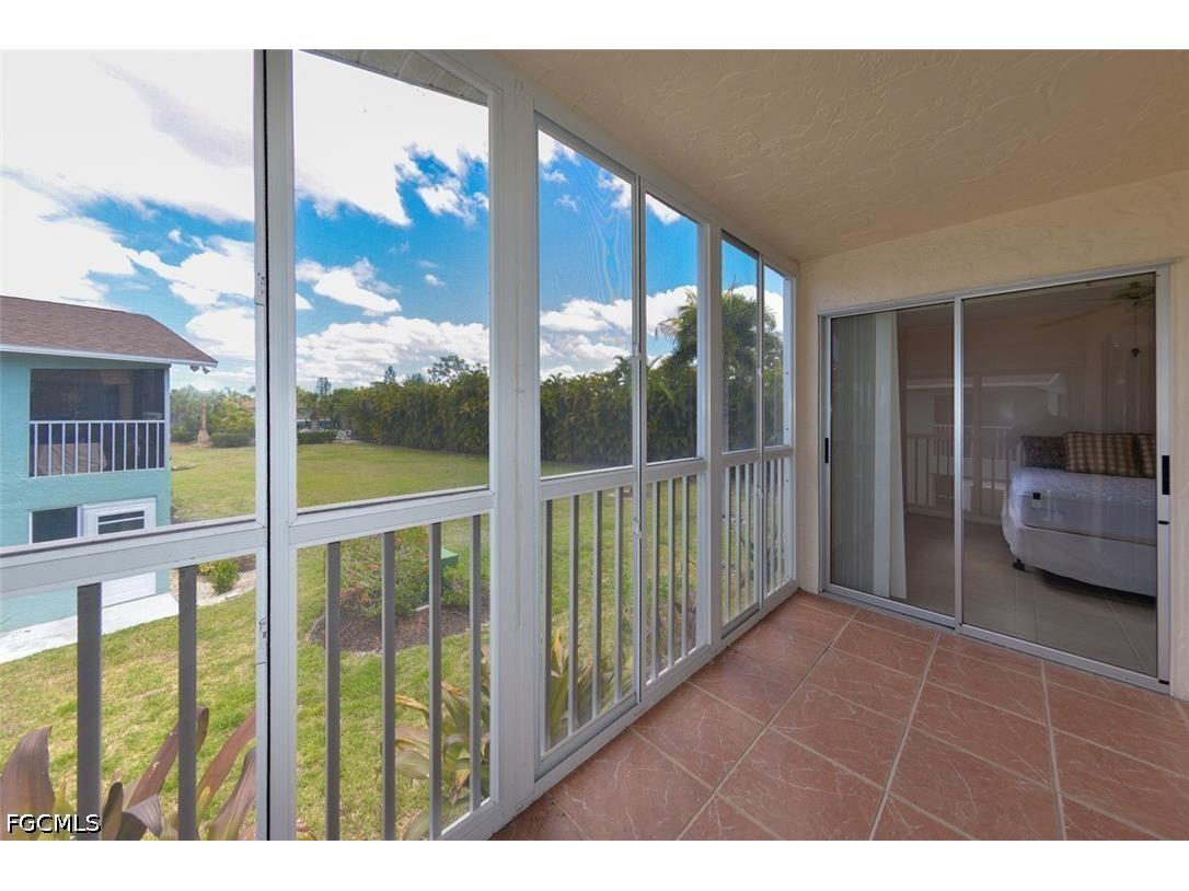 8141 Country Road #203 Fort Myers FL 33919 2026020443 image29