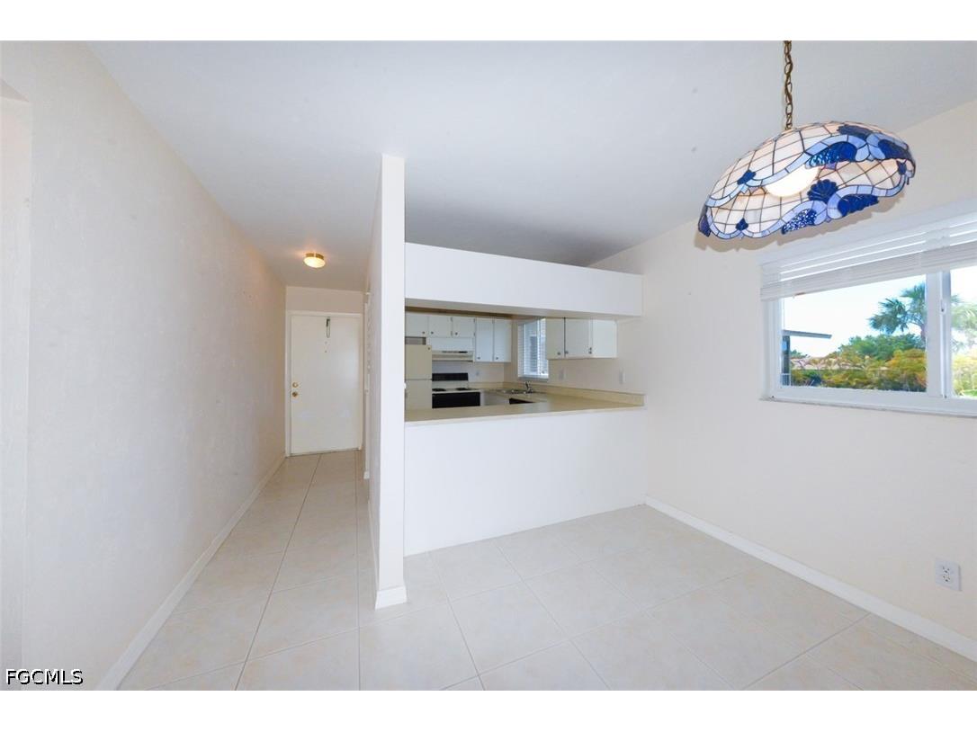 8141 Country Road #203 Fort Myers FL 33919 2026020443 image9