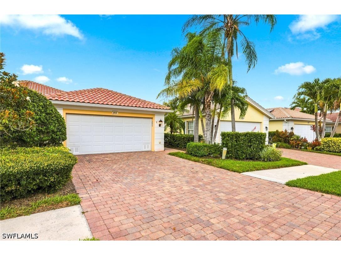 8141 Xenia Lane Naples FL 34114 226023073 image1