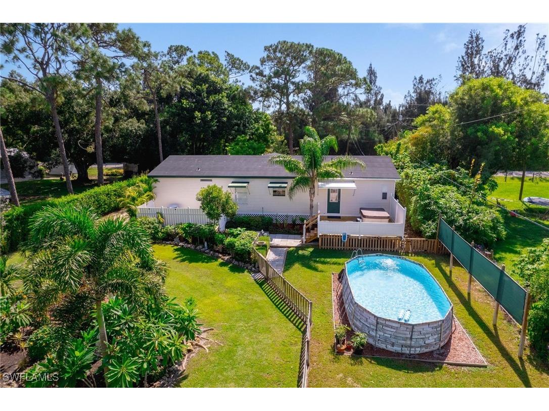 8142 Breeze Drive North Fort Myers FL 33917 224067761 image1