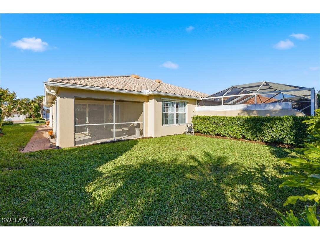 8144 Xenia Lane Naples FL 34114 226000573 image3