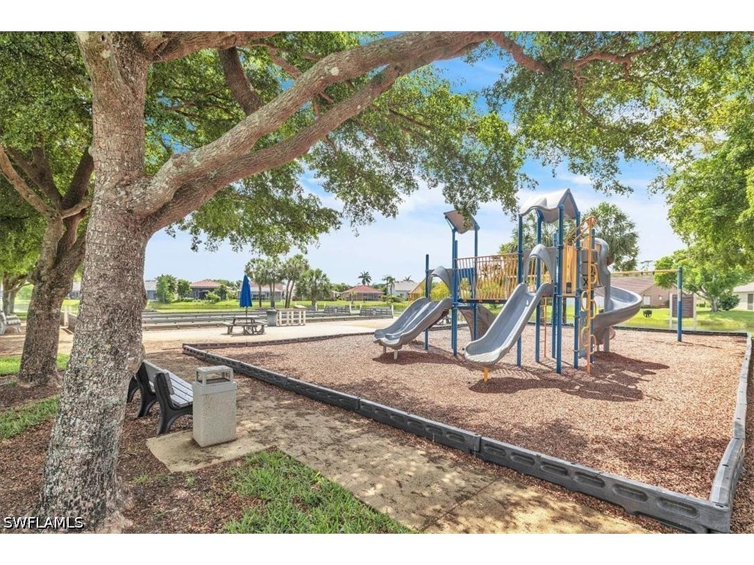 8145 Breton Circle Fort Myers FL 33912 226018506 image32