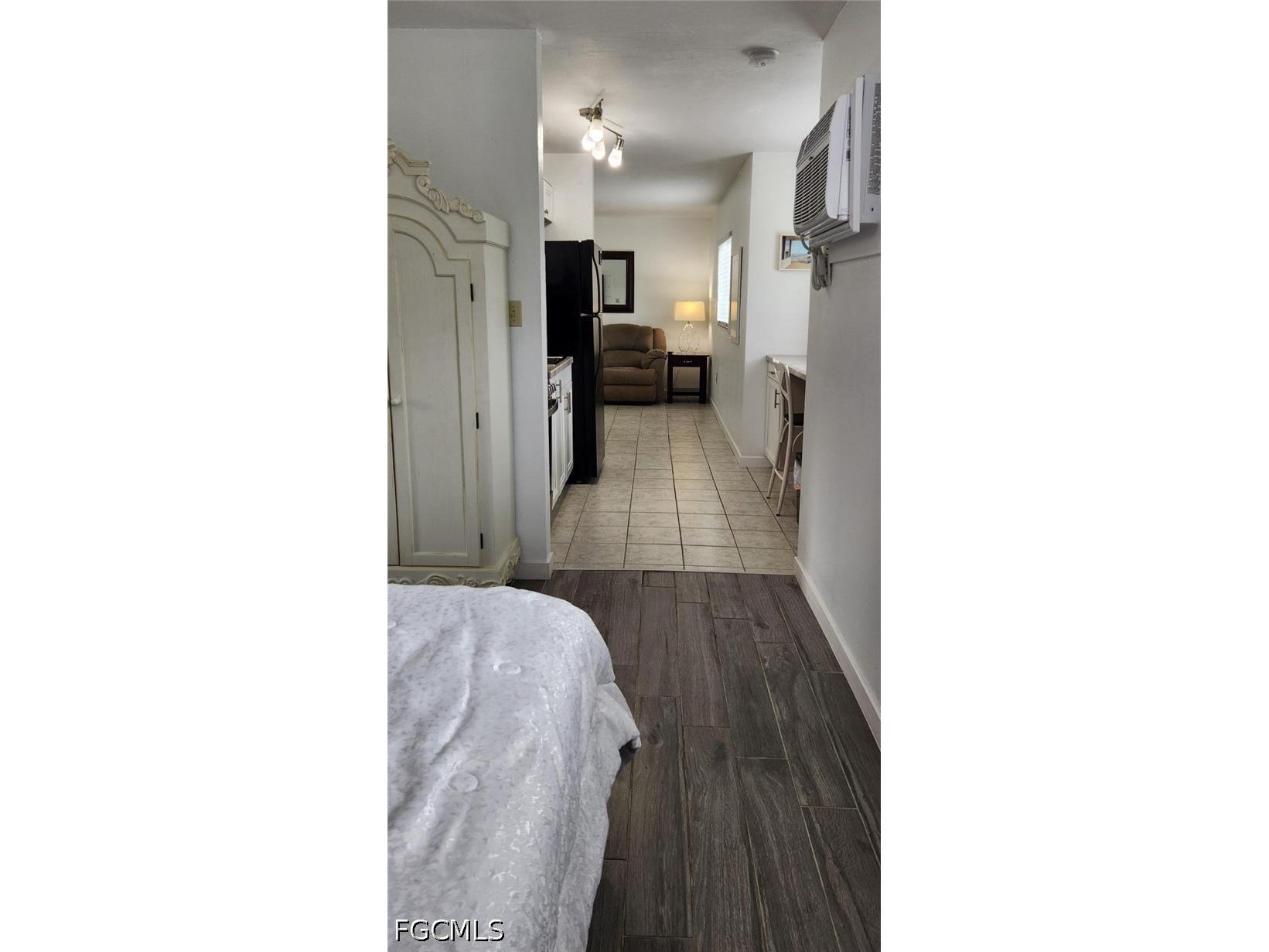 8148 Country Road #101 Fort Myers FL 33919 2026024043 image10