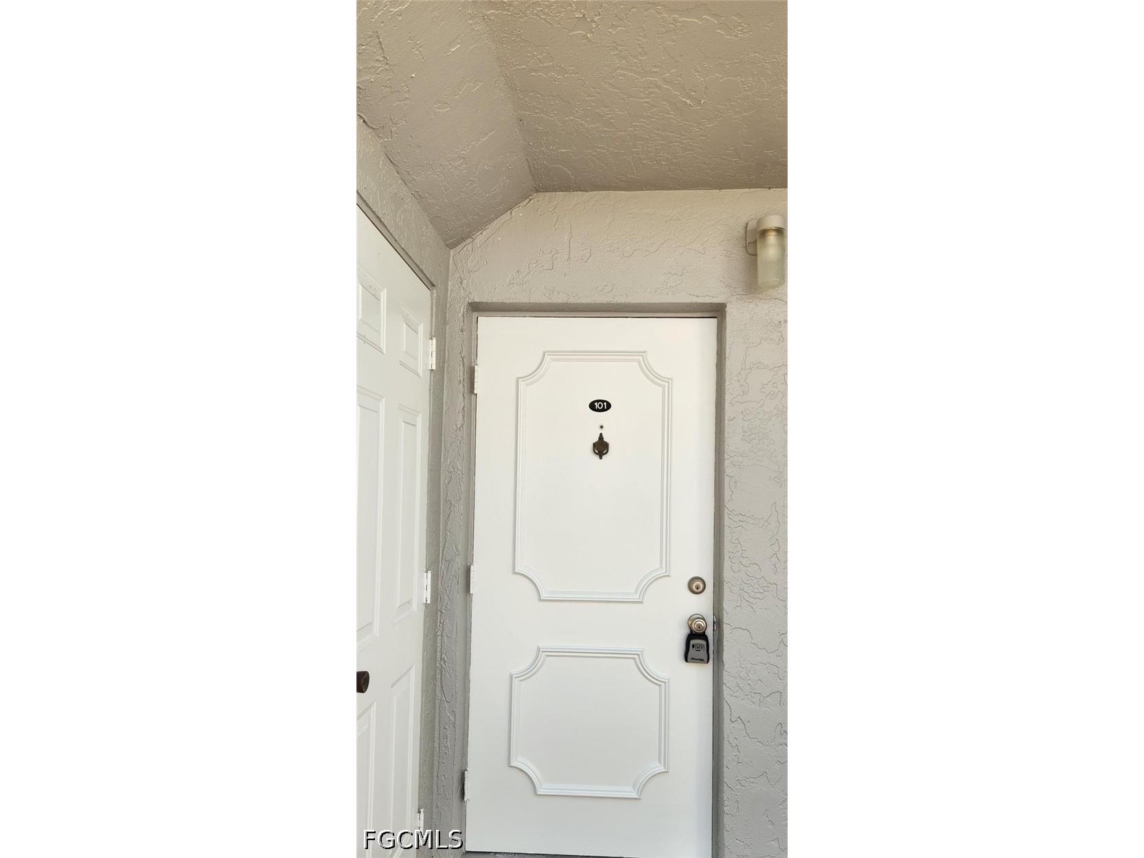 8148 Country Road #101 Fort Myers FL 33919 2026024043 image13