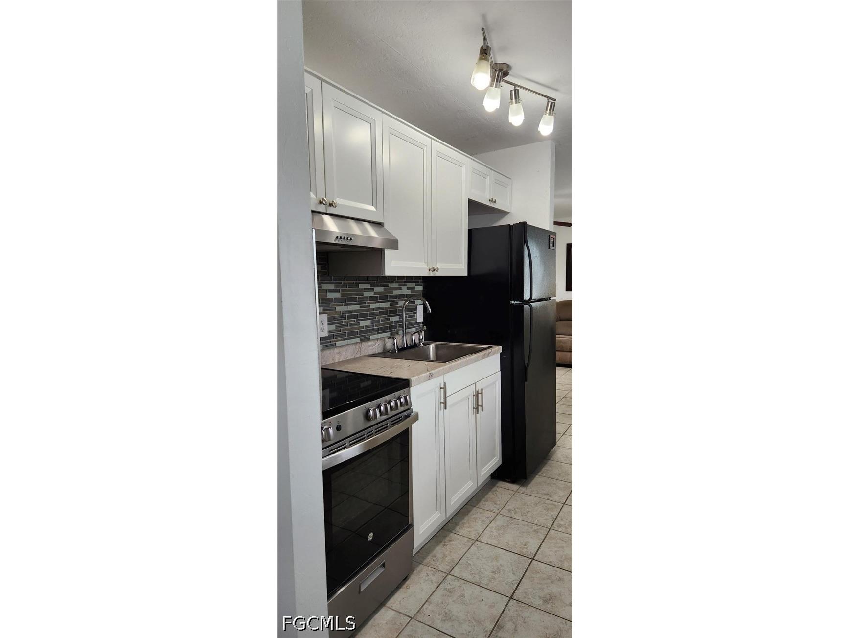 8148 Country Road #101 Fort Myers FL 33919 2026024043 image16