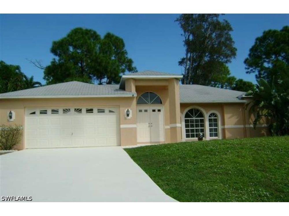8149 Pennsylvania Boulevard Fort Myers FL 33967 226020119 image1