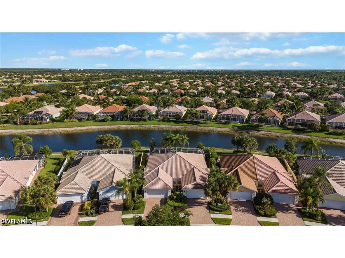 8149 Xenia Lane Naples FL 34114 226020890 image1