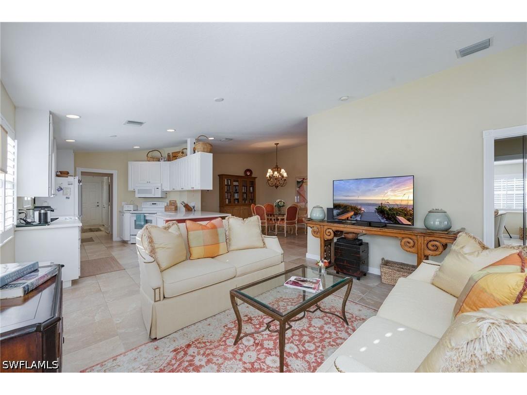 8149 Xenia Lane Naples FL 34114 226020890 image4