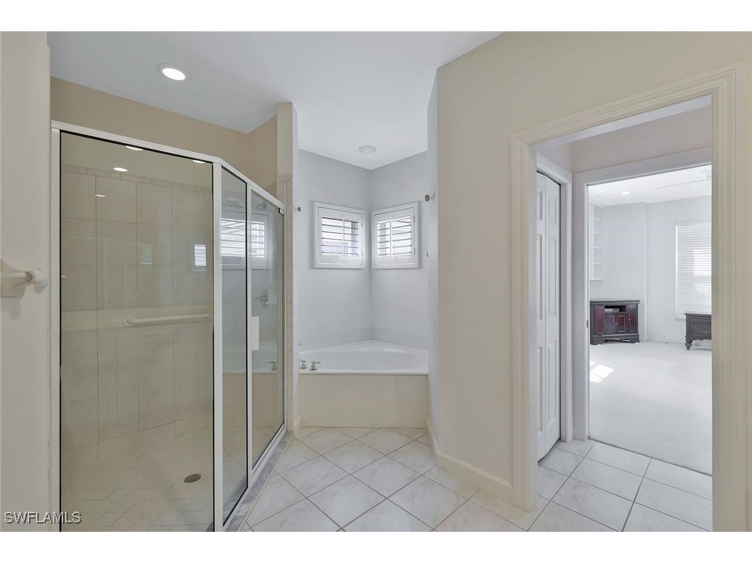 815 Ashburton Drive Naples FL 34110 225064454 image16