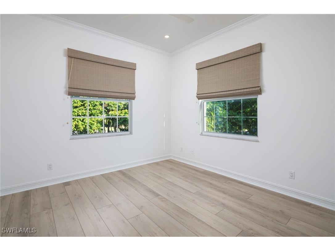 815 Bentwater Circle #101 Naples FL 34108 225074784 image13