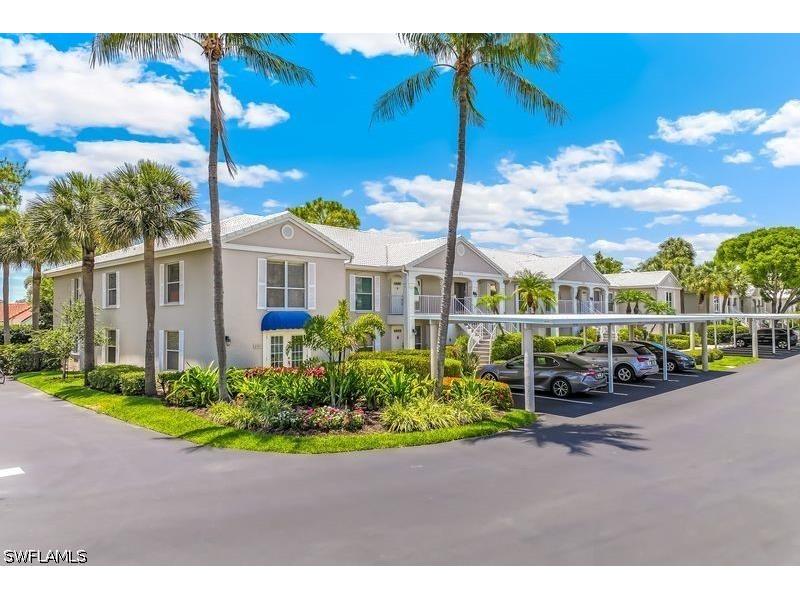 815 Gulf Pavilion Drive #201 Naples FL 34108 226020397 image1
