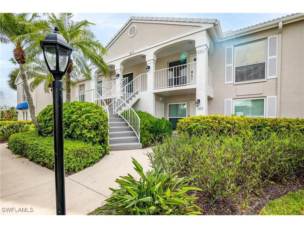 815 Gulf Pavilion Drive #203 Naples FL 34108 226002844 image2
