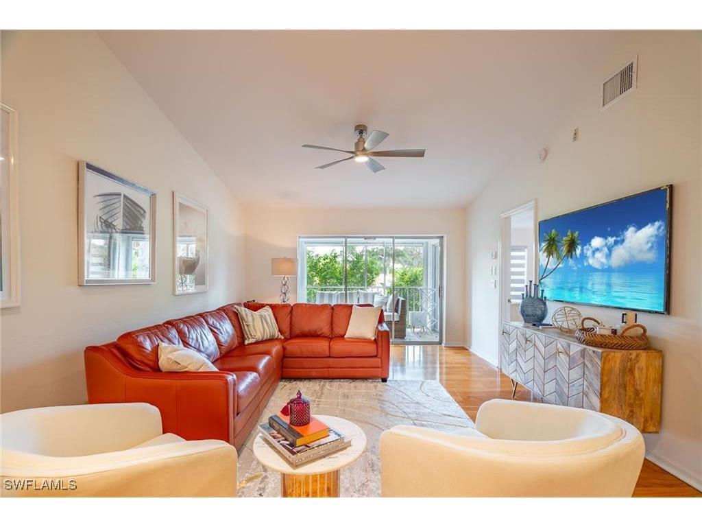 815 Gulf Pavilion Drive #203 Naples FL 34108 226002844 image3