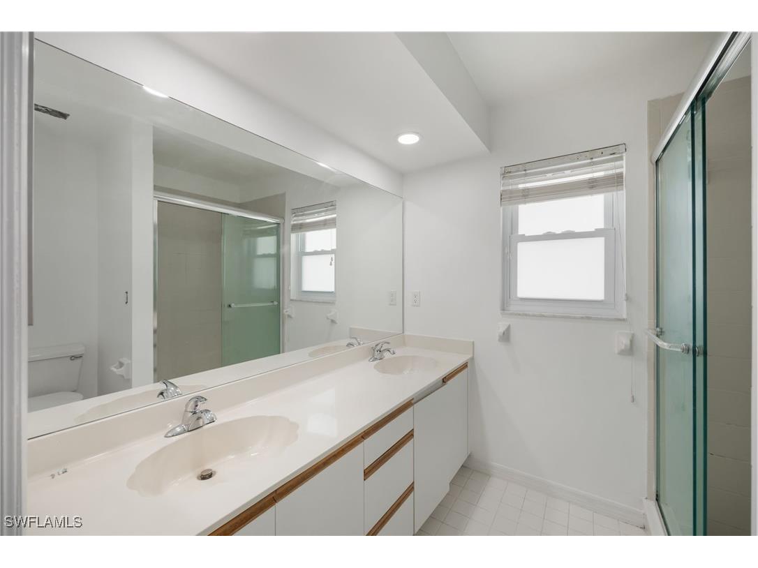 815 Gulf Pavilion Drive #206 Naples FL 34108 226003771 image13