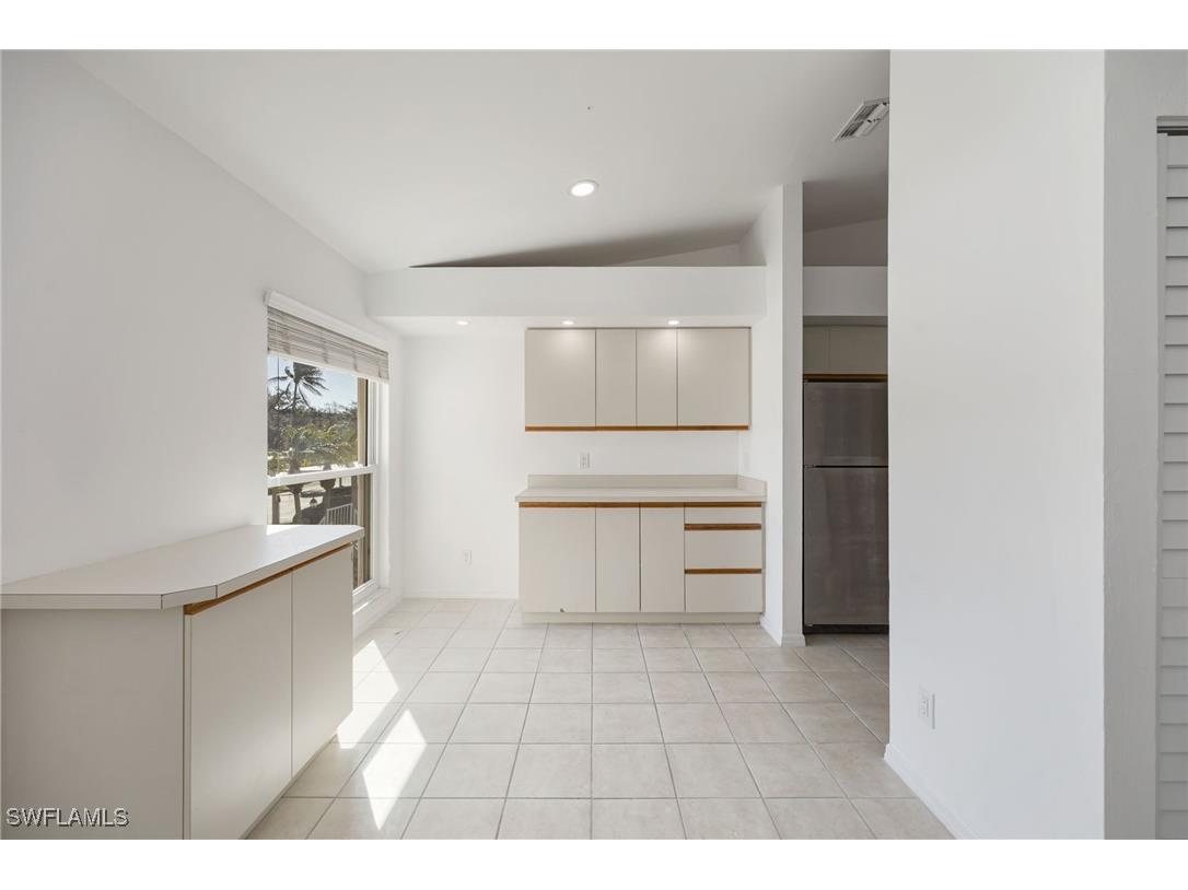 815 Gulf Pavilion Drive #206 Naples FL 34108 226003771 image6