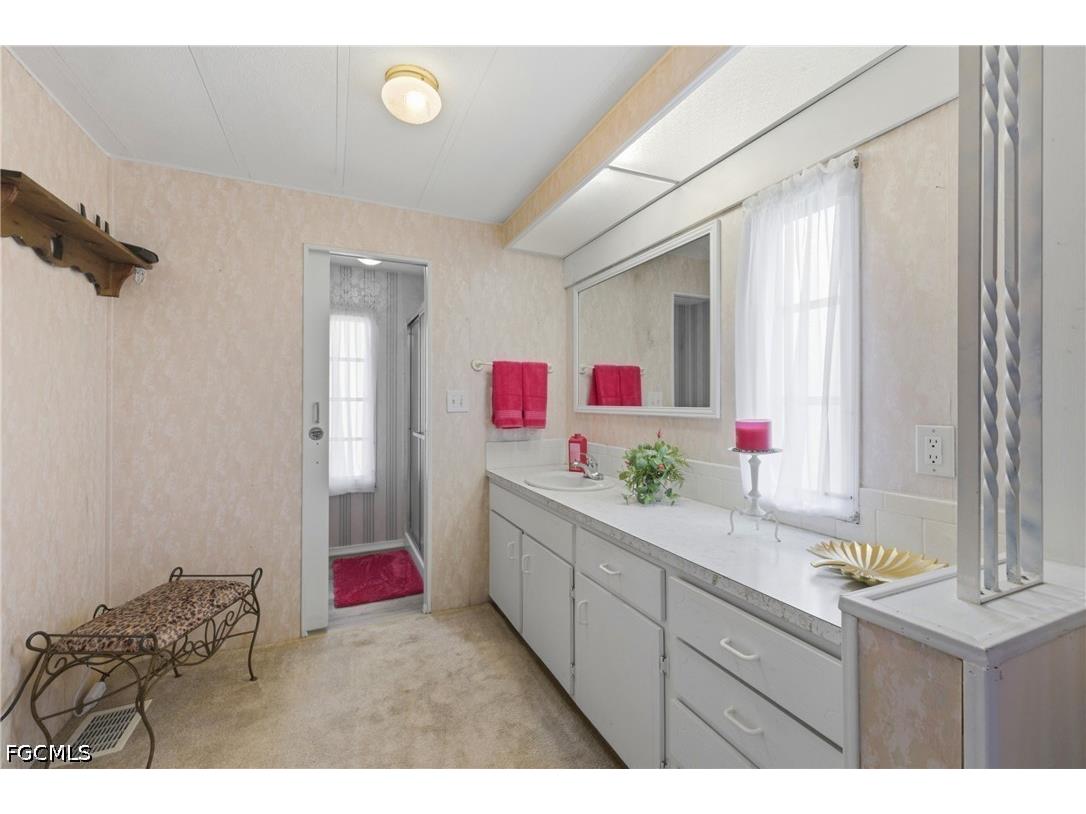 815 Holly Berry Court North Fort Myers FL 33917 2026017341 image19