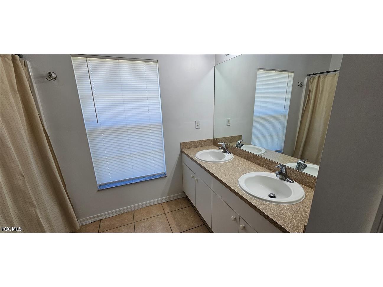 815 Porter Street E Lehigh Acres FL 33974 2026021148 image17