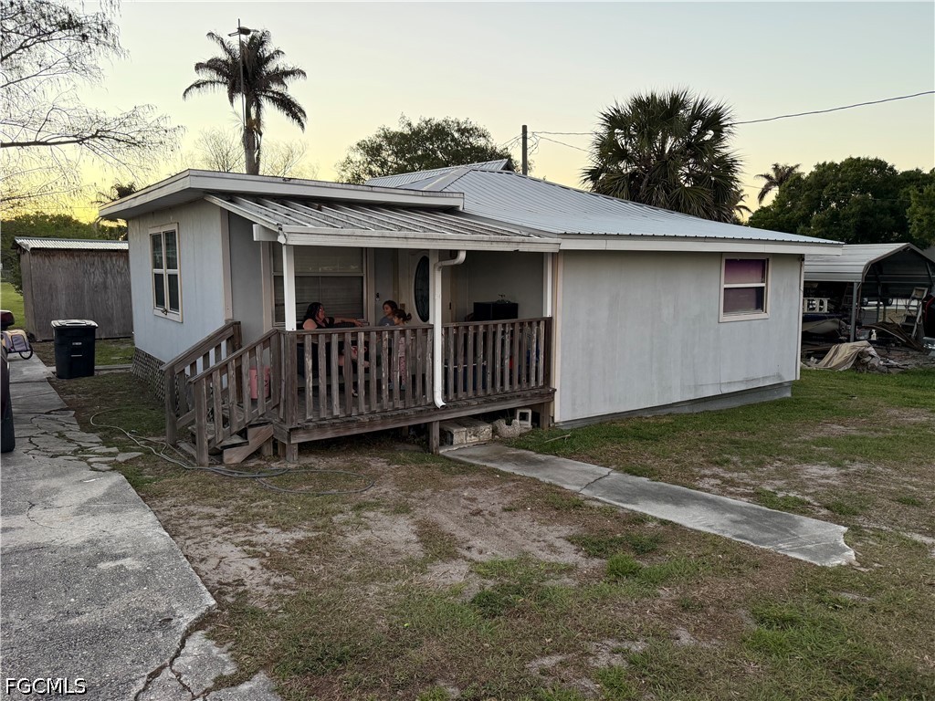 815 Riverside Drive Moore Haven FL 33471 2026014112 image2