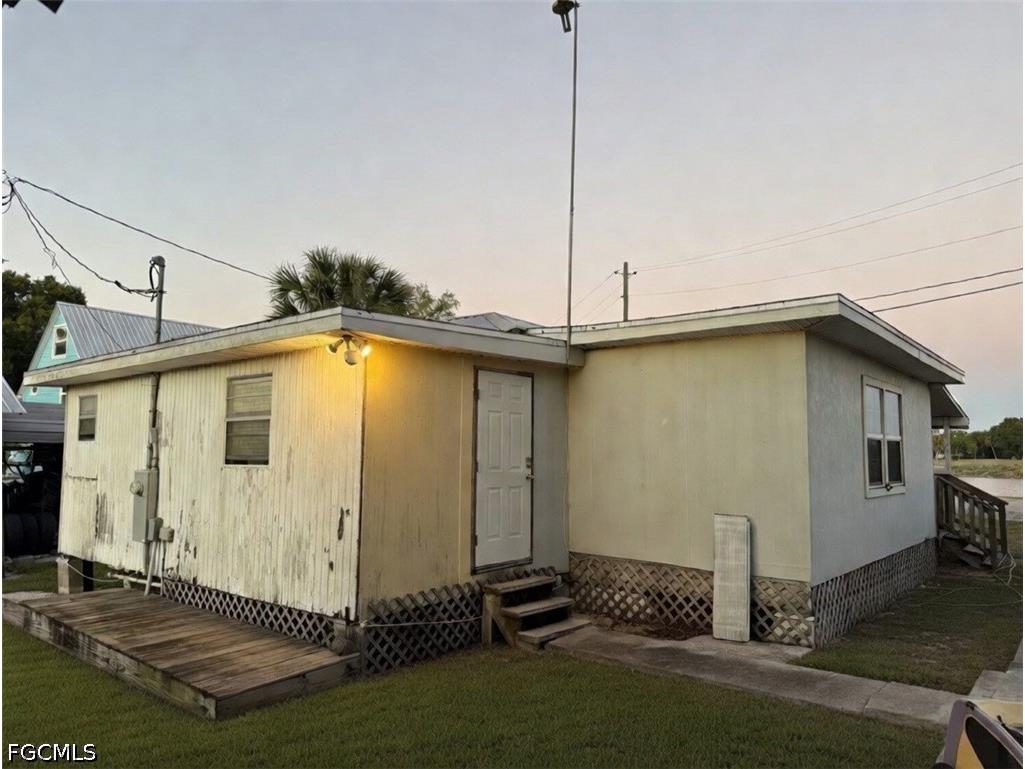 815 Riverside Drive Moore Haven FL 33471 2026014112 image4