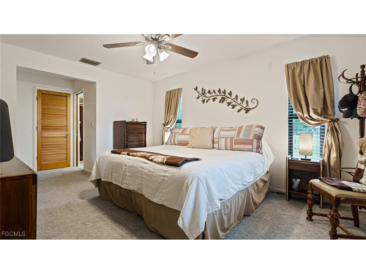 8150 Dosonte Lane North Fort Myers FL 33917 2026002937 image16