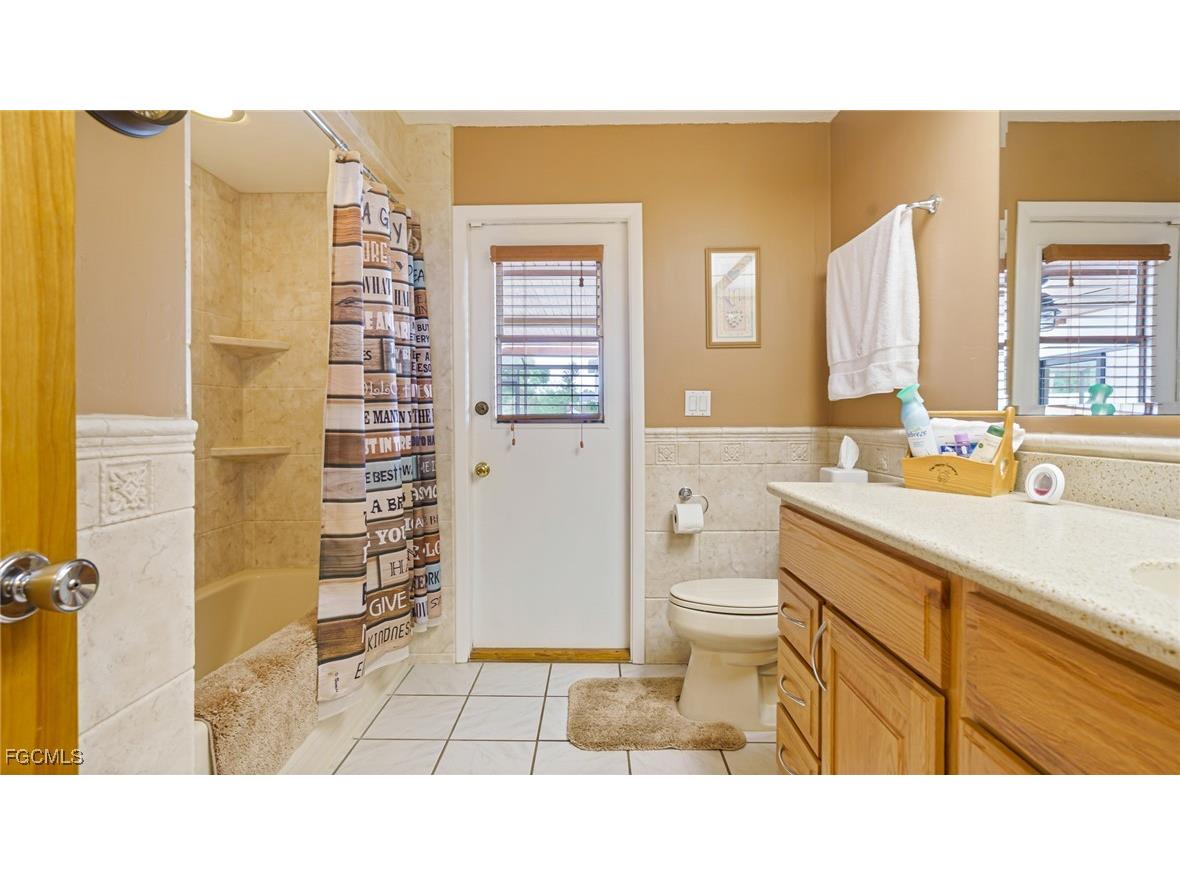 8150 Dosonte Lane North Fort Myers FL 33917 2026002937 image24