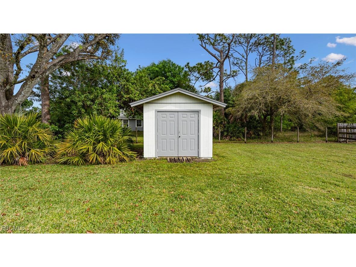 8150 Dosonte Lane North Fort Myers FL 33917 2026002937 image42