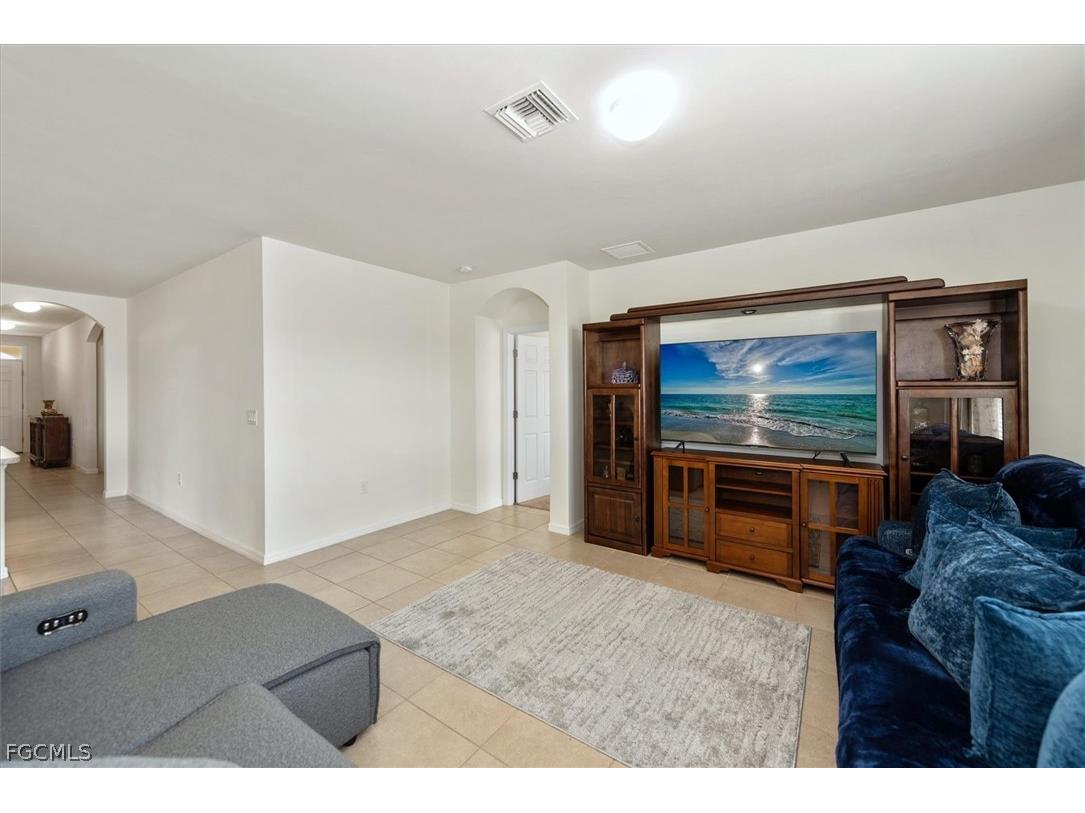 8150 Gopher Tortoise Trail Lehigh Acres FL 33972 2026011034 image12